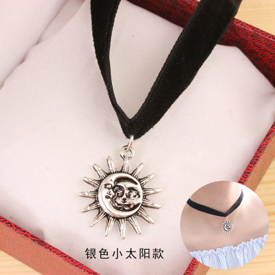 Harajuku Retro Velvet Band Necklace Loli Lace Flower Neckband Necklet Women's Short Clavicle Chain Necklace Wholesale Harajuku Retro Velvet Band Necklace Loli Lace Flower Neckband Necklet Women's Short Clavicle Chain Necklace Wholesale