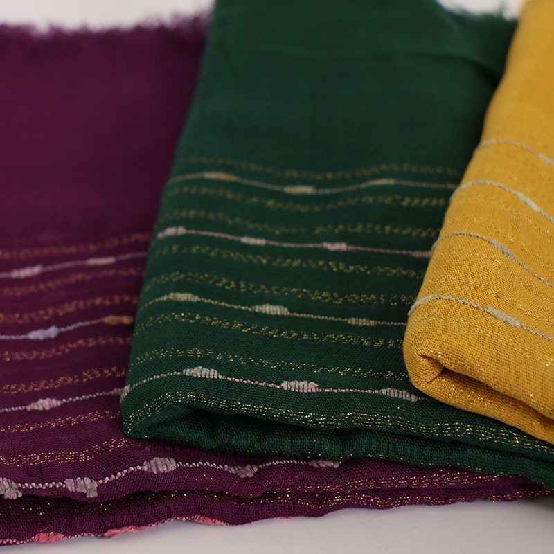 Foreign Trade Popular Style Gold Thread Wool Tassel Scarf Autumn and Winter Pure Cotton Fashion Atmospheric Embroidery Scarf VS090 Foreign Trade Popular Style Gold Thread Wool Tassel Scarf Autumn and Winter Pure Cotton Fashion Atmospheric Embroidery Scarf VS090