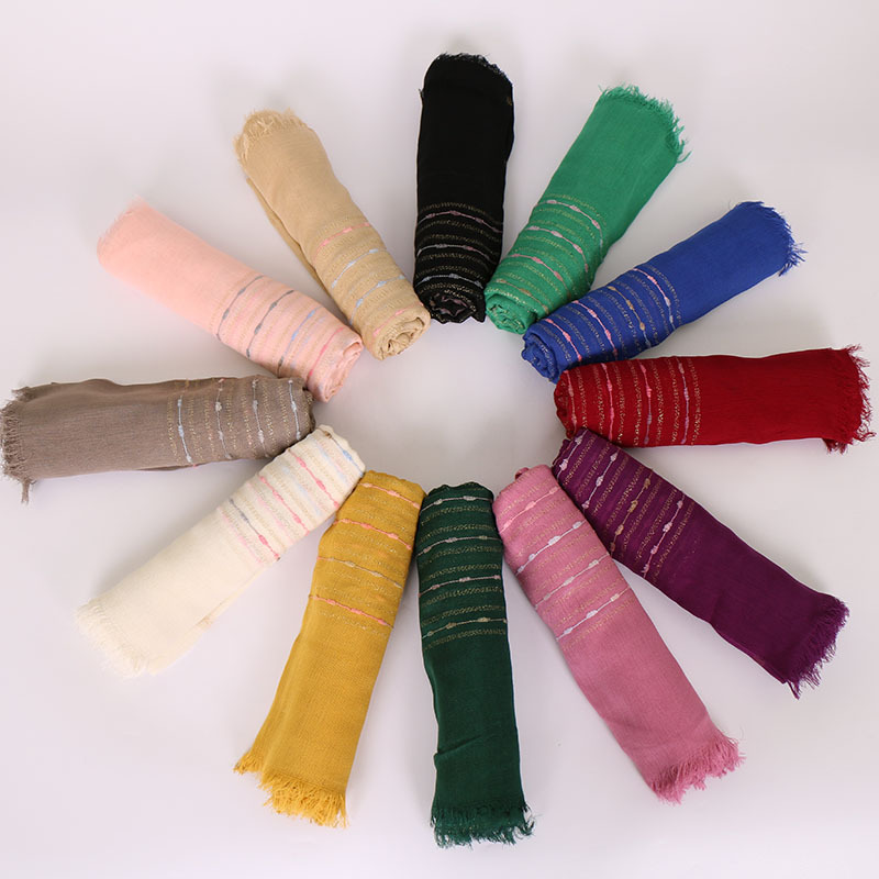 Foreign Trade Popular Style Gold Thread Wool Tassel Scarf Autumn and Winter Pure Cotton Fashion Atmospheric Embroidery Scarf VS090 Foreign Trade Popular Style Gold Thread Wool Tassel Scarf Autumn and Winter Pure Cotton Fashion Atmospheric Embroidery Scarf VS090
