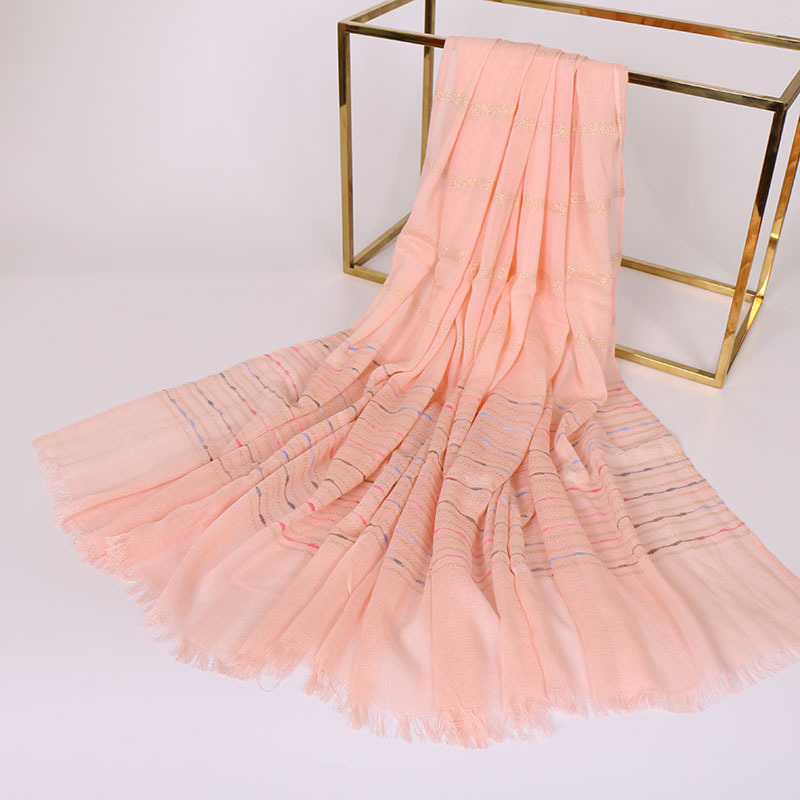 Foreign Trade Popular Style Gold Thread Wool Tassel Scarf Autumn and Winter Pure Cotton Fashion Atmospheric Embroidery Scarf VS090 Foreign Trade Popular Style Gold Thread Wool Tassel Scarf Autumn and Winter Pure Cotton Fashion Atmospheric Embroidery Scarf VS090
