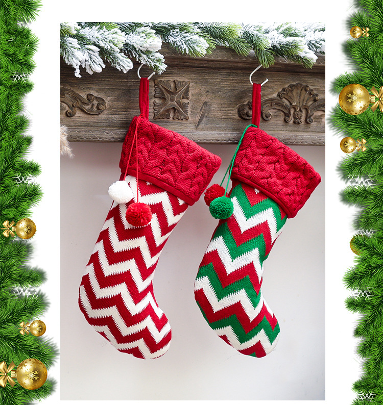 Quying New Christmas Decorations Knitted Christmas Stockings Woolen Yarn Socks Red and White Elk Gift Bag Children Gift Bag
