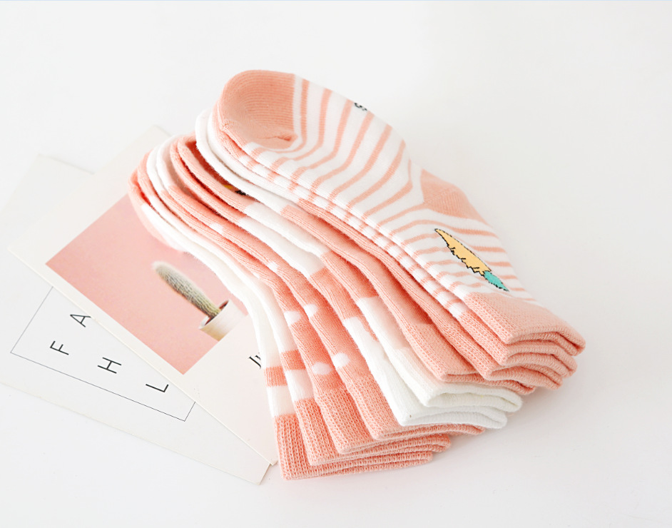 Spring and Summer Four Seasons Tube Socks Boys and Girls Baby Middle and Big Children Primary School Student Socks Spring and Summer Four Seasons Tube Socks Boys and Girls Baby Middle and Big Children Primary School Student Socks