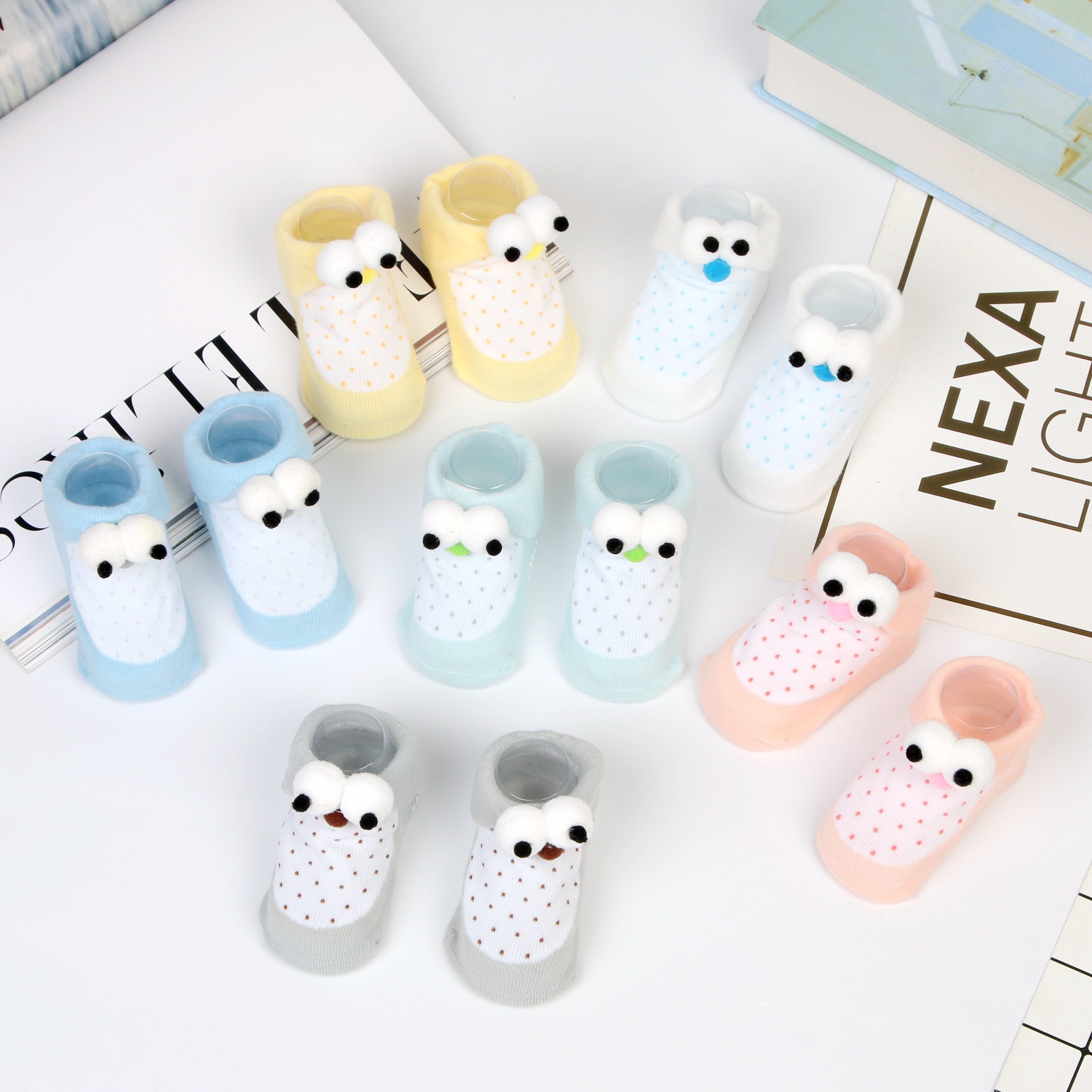 Autumn and winter new rubber anti - slip pure cotton children&#039;s socks baby cartoon floor socks wholesale