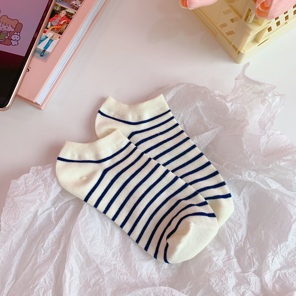 Women's Socks Korean Style Socks Harajuku Style Ins Trendy Avocado Green Spring and Summer Thin Women's Low Top Socks Women's Socks Korean Style Socks Harajuku Style Ins Trendy Avocado Green Spring and Summer Thin Women's Low Top Socks