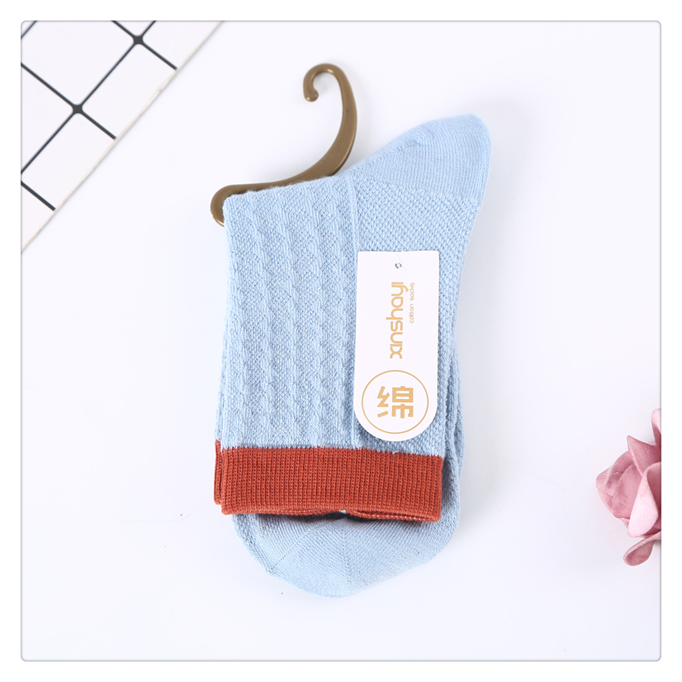 Fashion Small Fresh Color Matching Cotton Fabric Business Women's Socks Multi-Color Double Needle Stockings Ladies Casual Cotton Socks Fashion Small Fresh Color Matching Cotton Fabric Business Women's Socks Multi-Color Double Needle Stockings Ladies Casual Cotton Socks