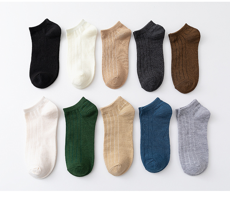 Socks Men's MidCalf Length Sock Street Vendor Stocks Men's Socks and Women's Socks Ankle Socks Four Seasons Wearable