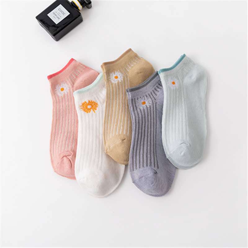 Socks Men's MidCalf Length Sock Street Vendor Stocks Men's Socks and Women's Socks Ankle Socks Four Seasons Wearable