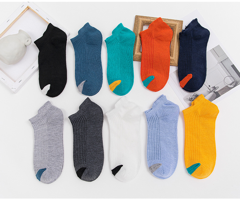 Socks Men's MidCalf Length Sock Street Vendor Stocks Men's Socks and Women's Socks Ankle Socks Four Seasons Wearable