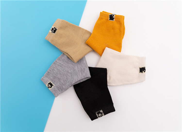 Socks Men's MidCalf Length Sock Street Vendor Stocks Men's Socks and Women's Socks Ankle Socks Four Seasons Wearable