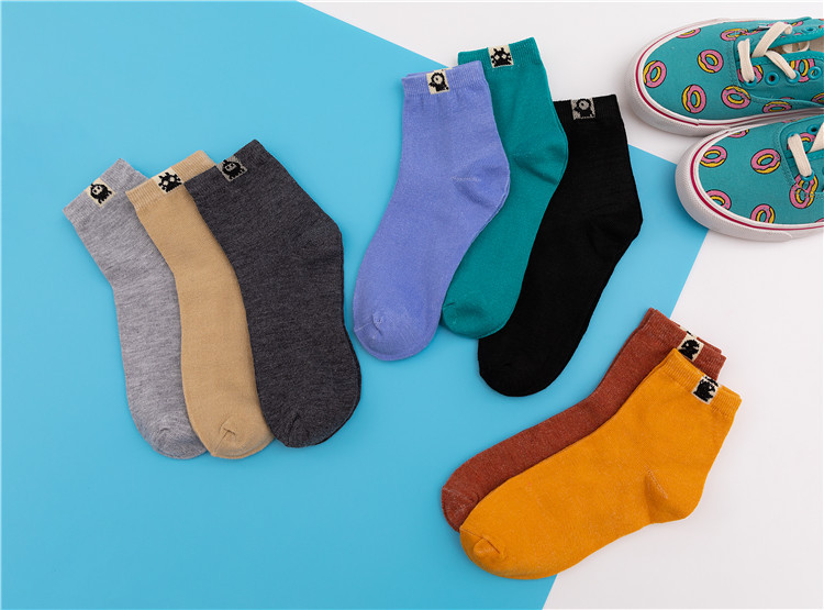 Socks Men's MidCalf Length Sock Street Vendor Stocks Men's Socks and Women's Socks Ankle Socks Four Seasons Wearable