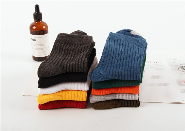 Socks Men's MidCalf Length Sock Street Vendor Stocks Men's Socks and Women's Socks Ankle Socks Four Seasons Wearable