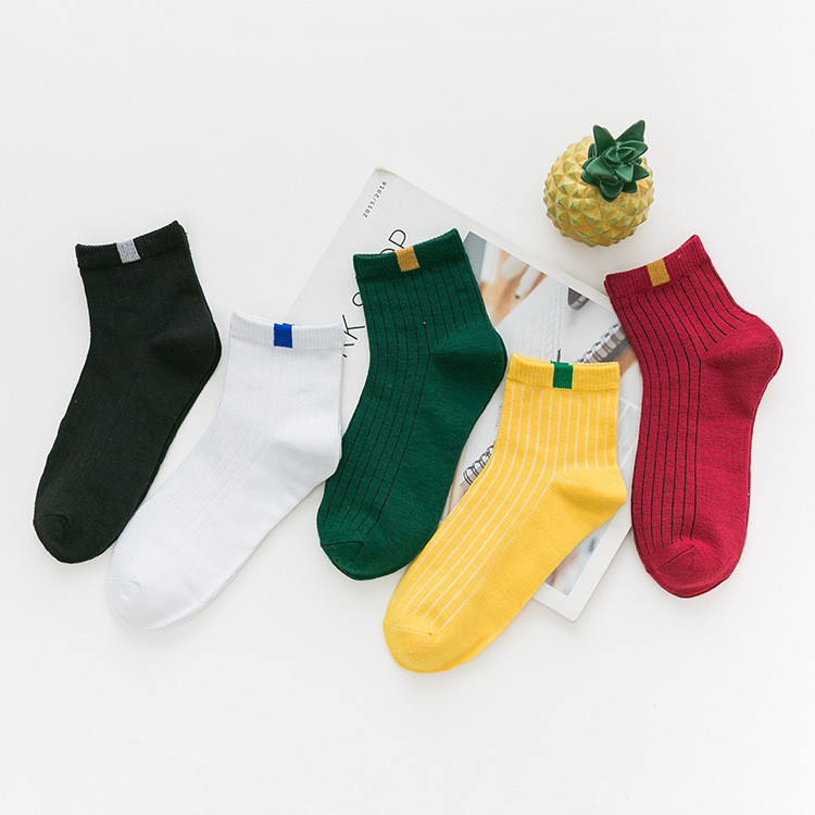 Socks Men's MidCalf Length Sock Street Vendor Stocks Men's Socks and Women's Socks Ankle Socks Four Seasons Wearable