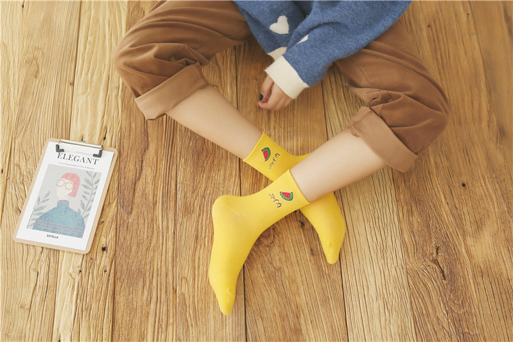 Socks Men's MidCalf Length Sock Street Vendor Stocks Men's Socks and Women's Socks Ankle Socks Four Seasons Wearable