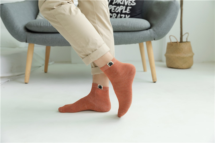 Socks Men's MidCalf Length Sock Street Vendor Stocks Men's Socks and Women's Socks Ankle Socks Four Seasons Wearable