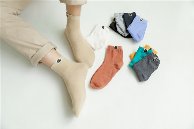 Socks Men's MidCalf Length Sock Street Vendor Stocks Men's Socks and Women's Socks Ankle Socks Four Seasons Wearable
