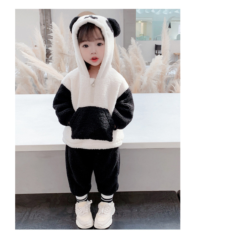 Children's Clothing Autumn and Winter Children's Suit 2021 New Baby Cartoon Thickened Casual Pants Girls' Fleece-Lined Fluffy Sweater Children's Clothing Autumn and Winter Children's Suit 2021 New Baby Cartoon Thickened Casual Pants Girls' Fleece-Lined Fluffy Sweater