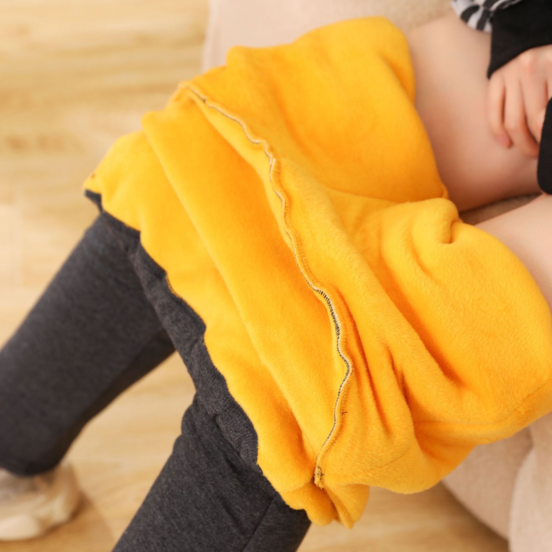 Extra Thick Pregnant Women's Cotton Pants Winter Warm Pants Thickened Fleece plus Size Leggings Three-Layer Outer Wear Winter