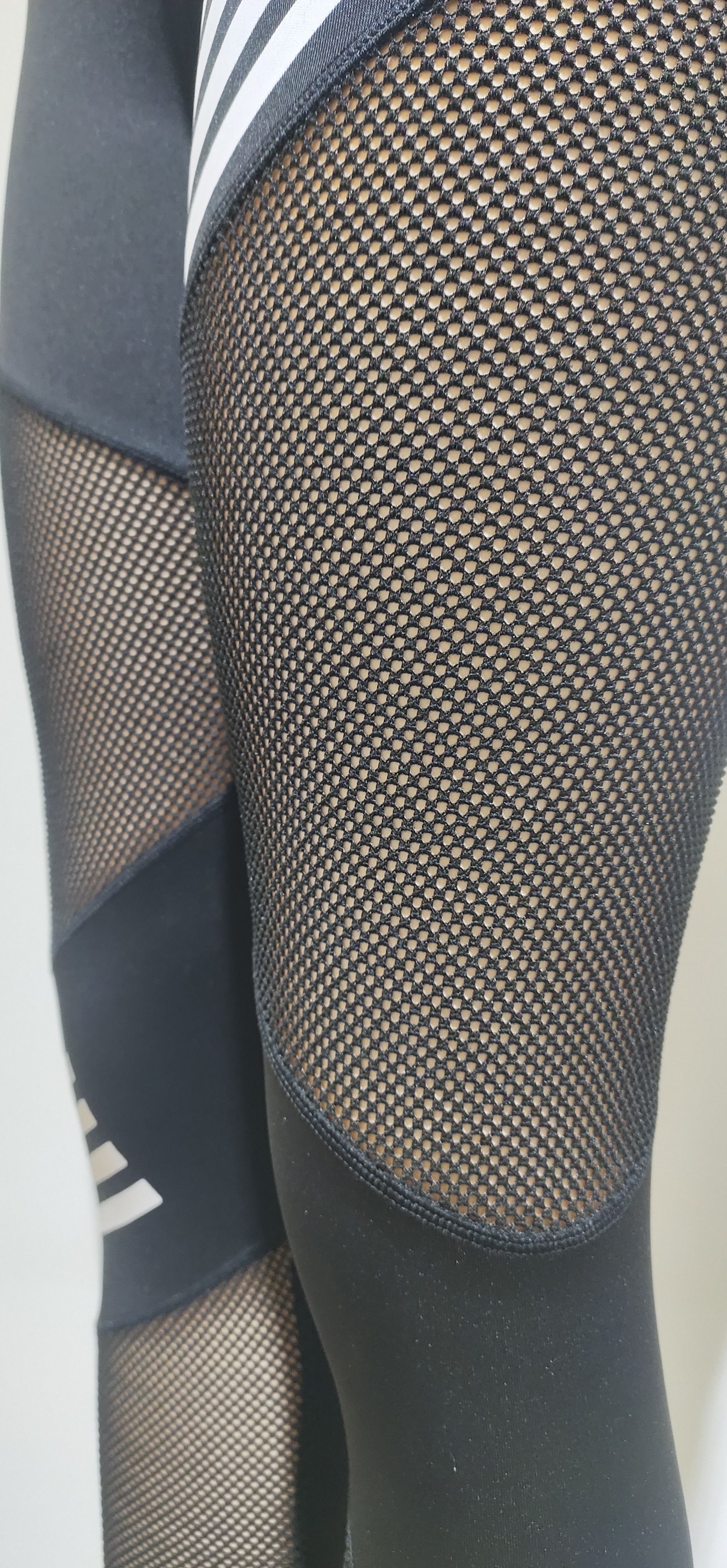 Cross-Border New Arrival Hip Raise High Waist Mesh Moisture Wicking Four-Sided Elastic Sports Ninth Pants Yoga Pants Large Quantity in Stock