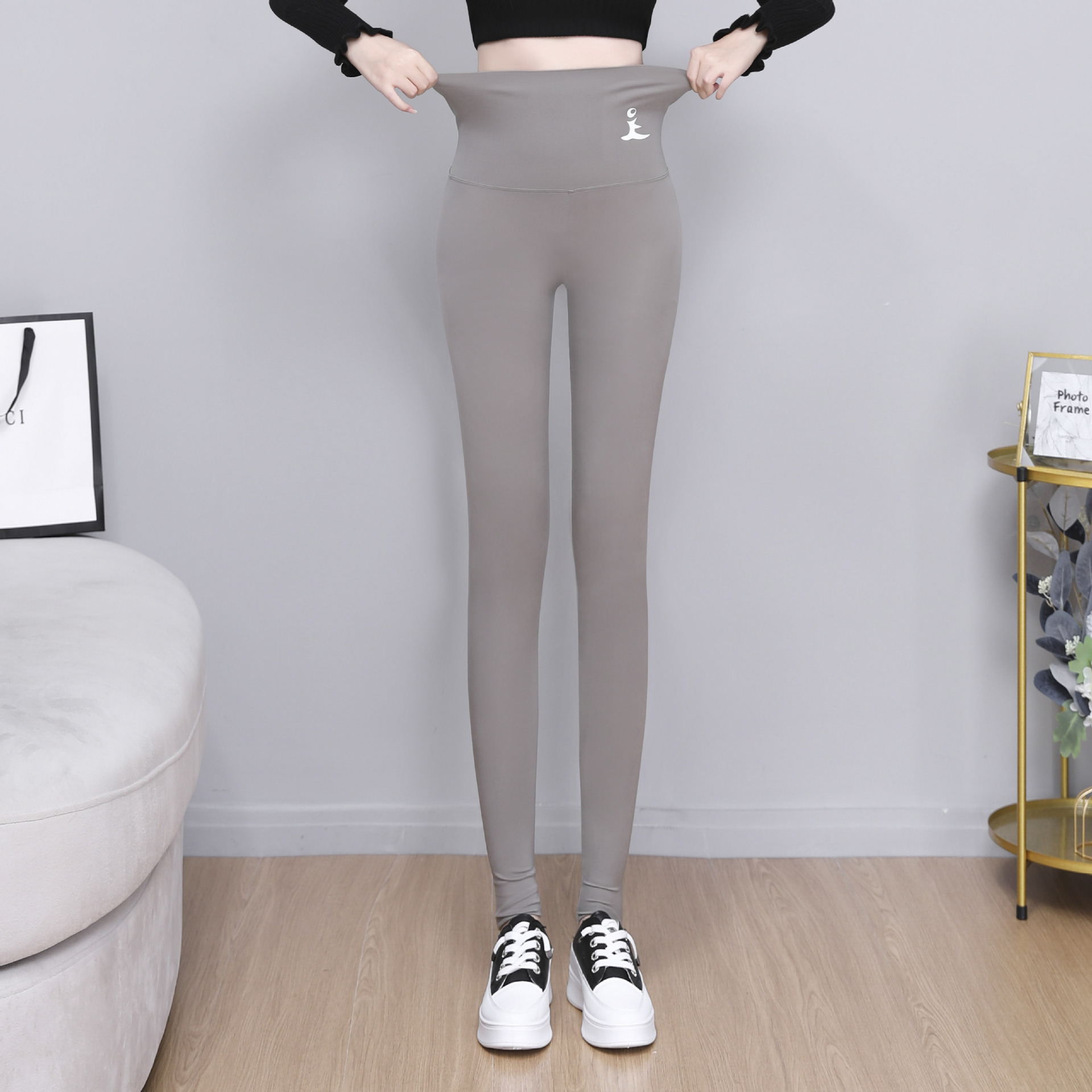 [Cross-Border] Women's Outer Wear Sports Tight Butt-Lift Underwear Shark Skin Leggings Waist Shaping European and American Pants Yoga Ninth Pants