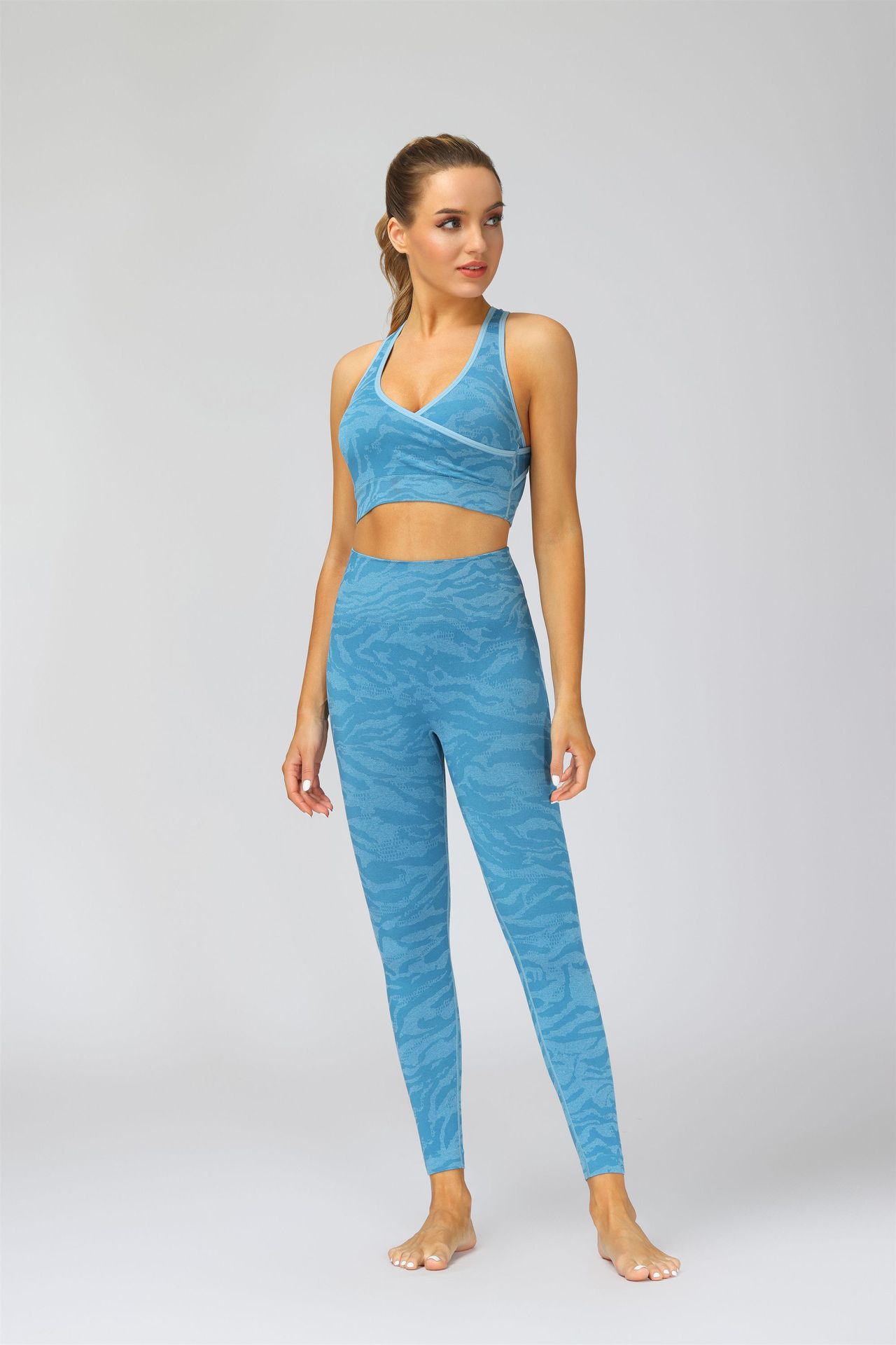 2021 Cross-Border AliExpress New Camouflage Seamless Ninth Pants Tiger Pattern Fitness Pants Yoga Clothes Bra Trousers Suit