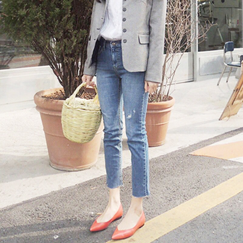 Light-Colored Short Straight-Leg Frayed Hem Jeans Women Chic Korean Style High Waist Elastic Slim Fit Ripped Cropped Trousers Fashion