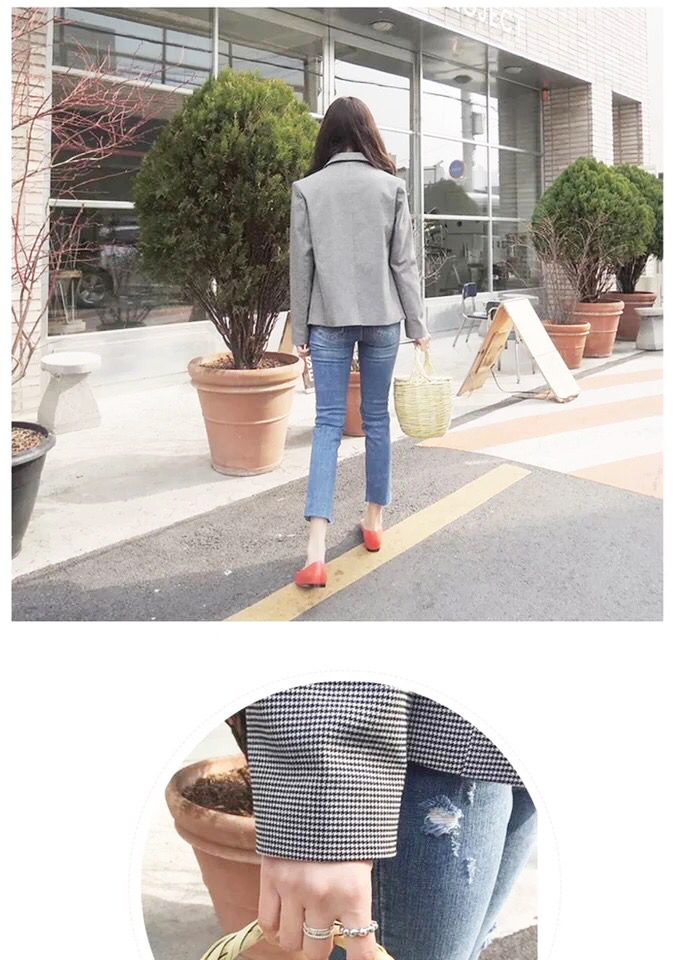 Light-Colored Short Straight-Leg Frayed Hem Jeans Women Chic Korean Style High Waist Elastic Slim Fit Ripped Cropped Trousers Fashion Light-Colored Short Straight-Leg Frayed Hem Jeans Women Chic Korean Style High Waist Elastic Slim Fit Ripped Cropped Trousers Fashion