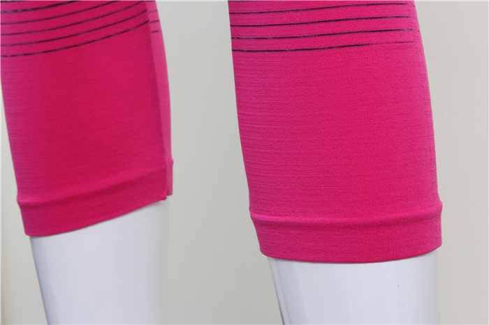 Gradients vest and cropped trousers set yoga wear