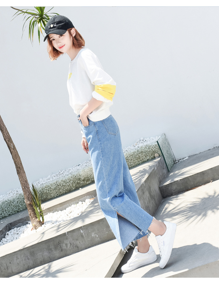 High waist wide leg jeans new style baggy slim cropped trousers with flared horns and wide legs High waist wide leg jeans new style baggy slim cropped trousers with flared horns and wide legs