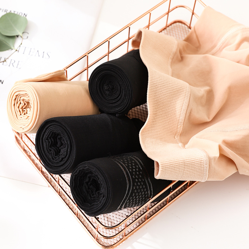 Large Size Steel Wire Stocking Women&#039;s Spring Autumn Thin Outerwear Flesh Color Light Leg Nude Feel Artifact Horse Oil Socks Leggings Factory Wholesale