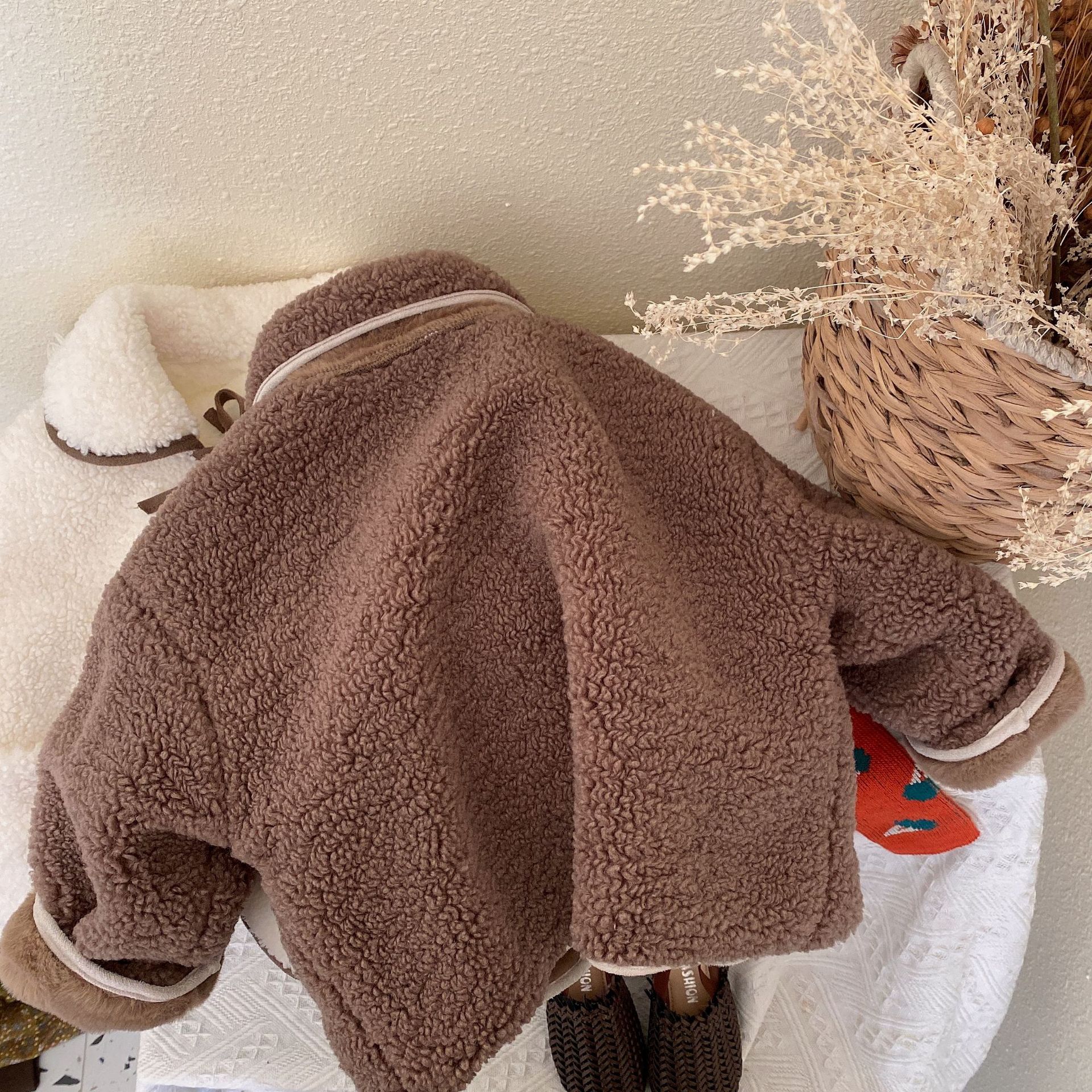 Lai Hug 2021 Autumn and Winter New Korean Children's Clothing Korean Style Thickened Western Style Girls' Fuzzy Cloth Berber Fleece Coat