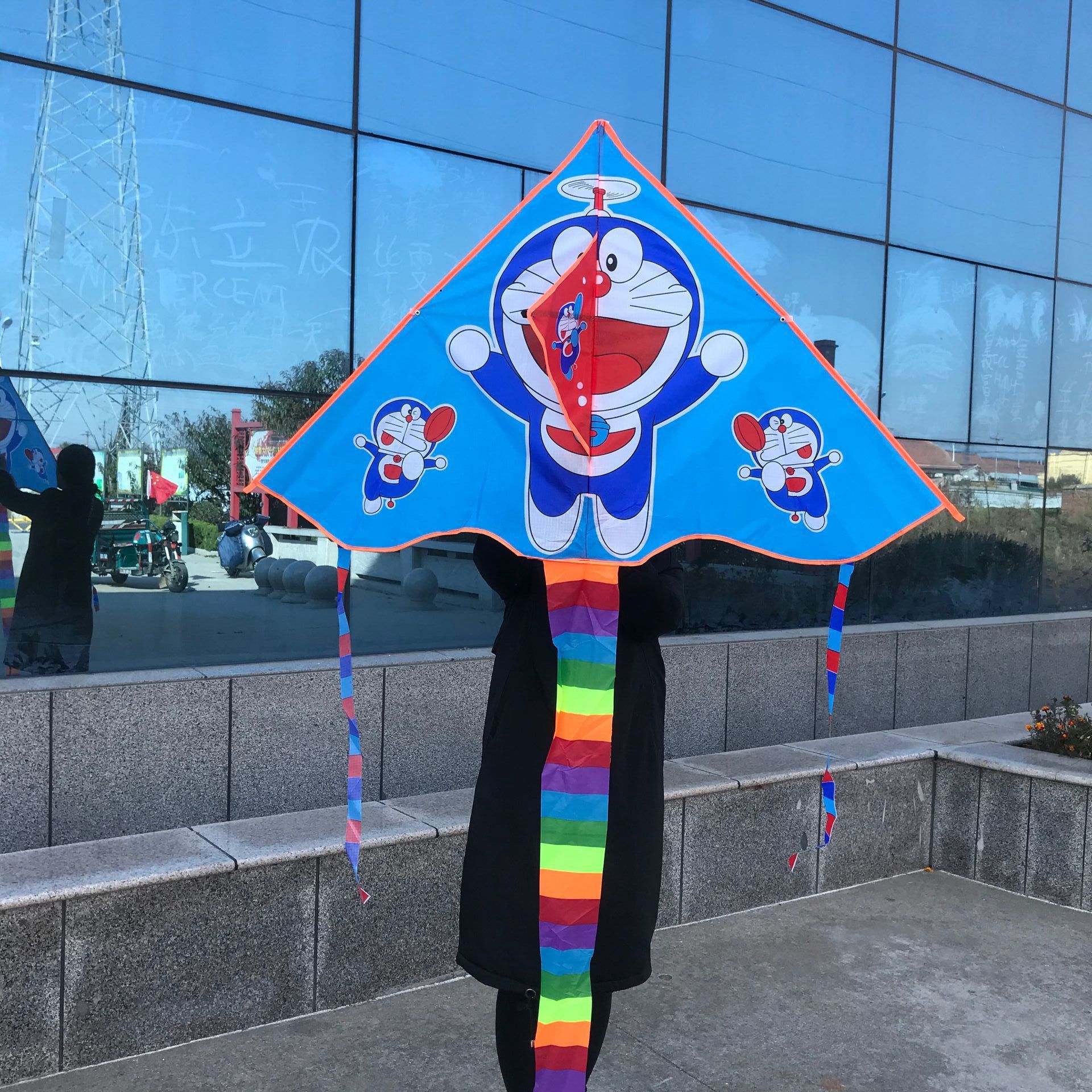 Wholesale Weifang Kite New Bright Cloth Hot Printed Curved Triangle Kite Children&#039;s Cartoon Kite Manufacturers Supply