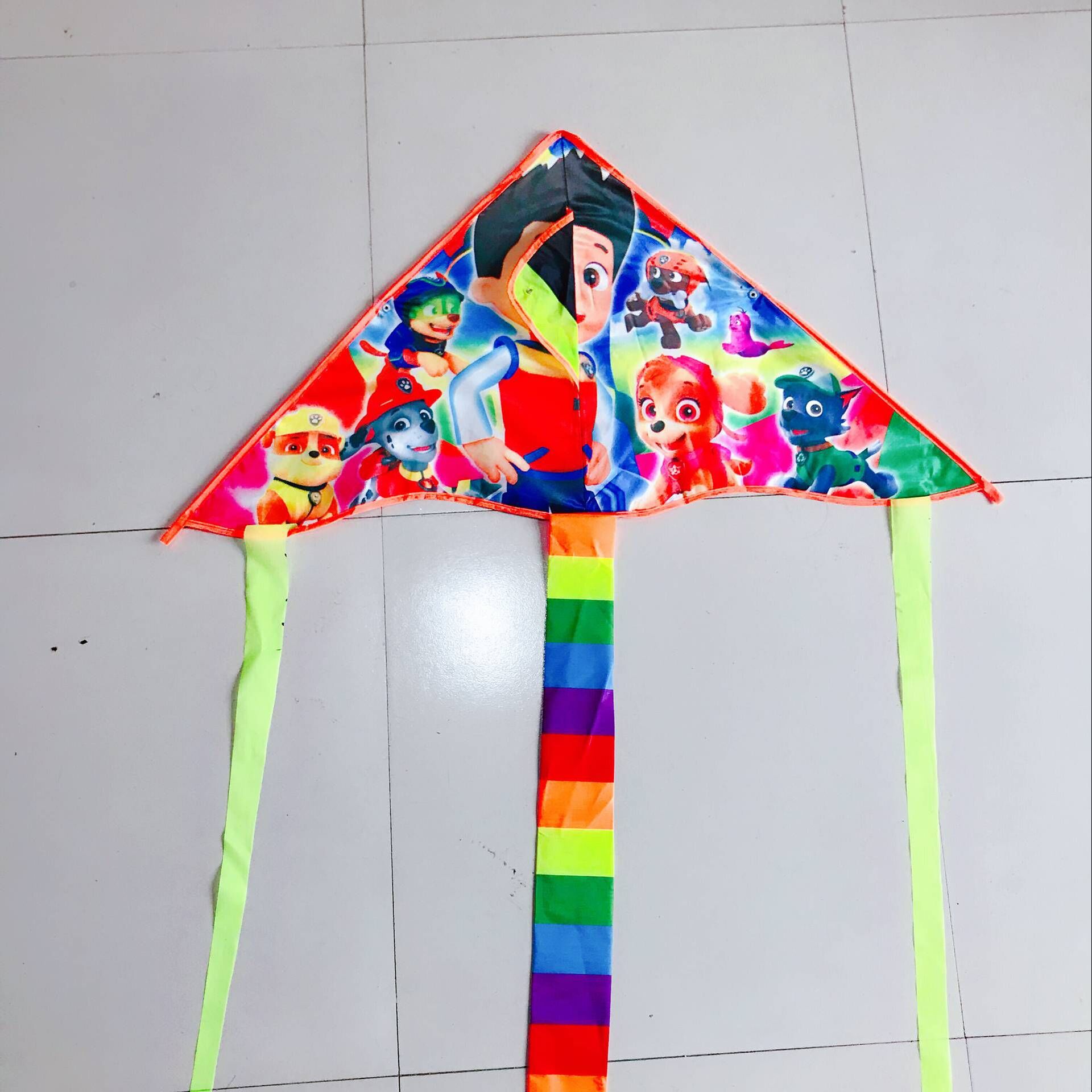Wholesale Weifang Kite New Bright Cloth Hot Printed Curved Triangle Kite Children's Cartoon Kite Manufacturers Supply
