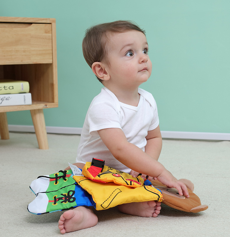 The new children 's toys to tear not widely cloth books flowers toy, baby toy baby early education enlightenment books The new children 's toys to tear not widely cloth books flowers toy, baby toy baby early education enlightenment books
