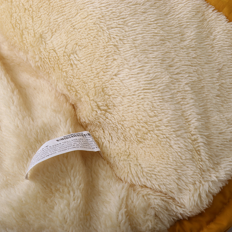 and Thick 2020 Quilted Cotton Cloth Winter New Fashion Hooded Boys CottonPadded Clothes Children's CottonPadded Jacket and Thick 2020 Quilted Cotton Cloth Winter New Fashion Hooded Boys CottonPadded Clothes Children's CottonPadded Jacket