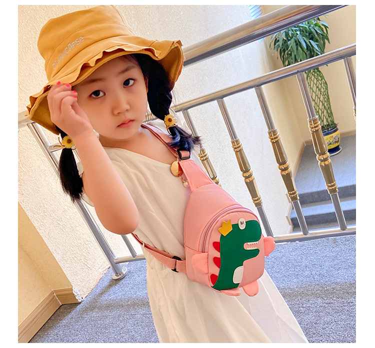 2020 Autumn and Winter New Cartoon Cute Little Dinosaur Chest Bag Nylon Cloth Children's Satchel Personality Fashion