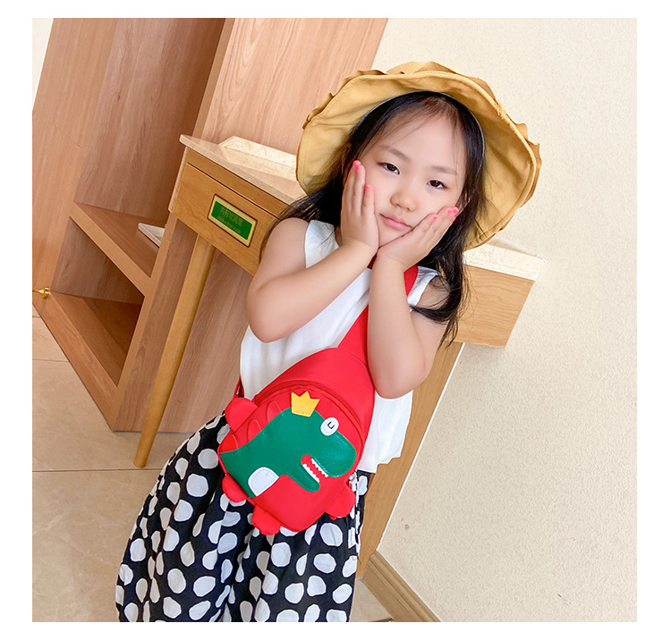 2020 Autumn and Winter New Cartoon Cute Little Dinosaur Chest Bag Nylon Cloth Children's Satchel Personality Fashion