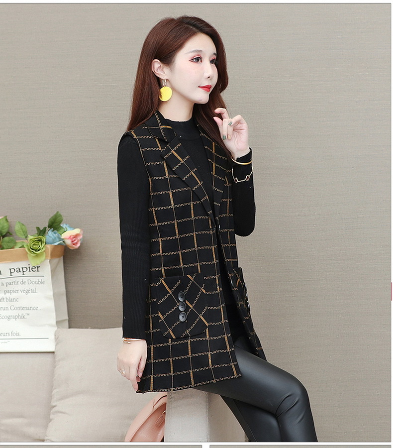 Middle-Aged Women's Clothing Spring and Autumn Thin Plaid Vest Cardigan Mom's Sleeveless Vest Mid-Length Women's Top Middle-Aged Women's Clothing Spring and Autumn Thin Plaid Vest Cardigan Mom's Sleeveless Vest Mid-Length Women's Top