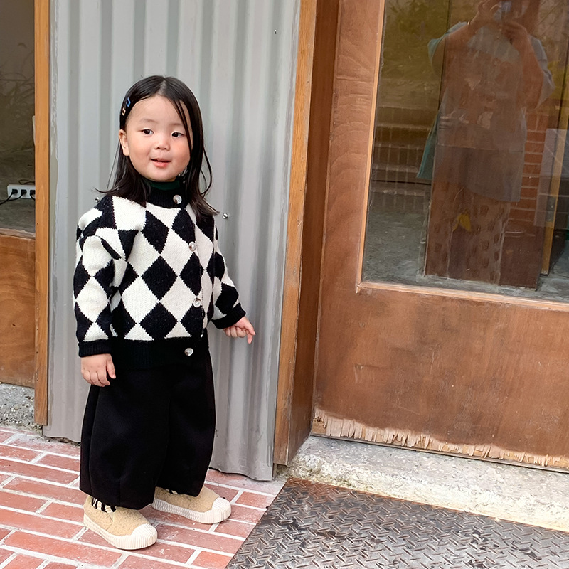 Children's Plaid Sweater Cardigan 1door Children's Clothing New Korean Style Boys and Girls Diamond Lattice Wool Cardigan Children's Plaid Sweater Cardigan 1door Children's Clothing New Korean Style Boys and Girls Diamond Lattice Wool Cardigan