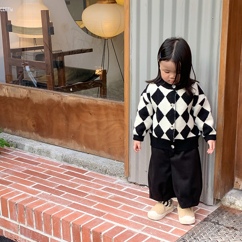 Children's Plaid Sweater Cardigan 1door Children's Clothing New Korean Style Boys and Girls Diamond Lattice Wool Cardigan Children's Plaid Sweater Cardigan 1door Children's Clothing New Korean Style Boys and Girls Diamond Lattice Wool Cardigan