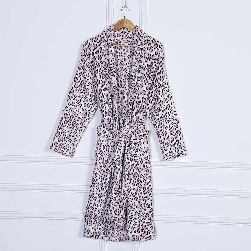 Zhendong Korean Style Long Women's Pajamas High-End Custom Flannel Printed Bathrobe in Stock Wholesale