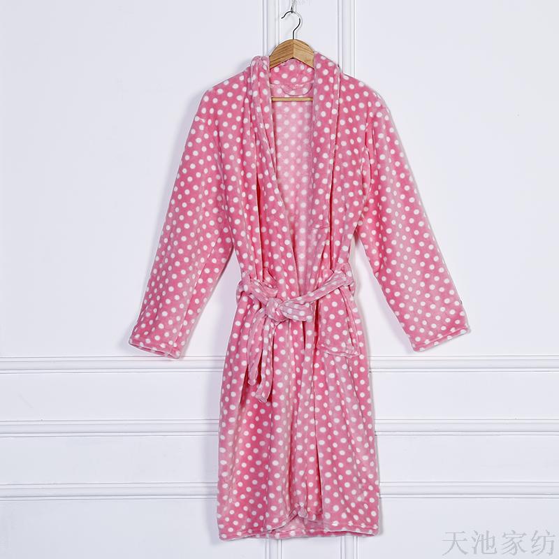 Zhendong Korean Style Long Women&#039;s Pajamas High-End Custom Flannel Printed Bathrobe in Stock Wholesale