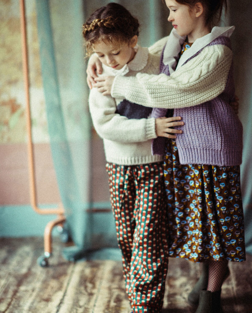 2021 Autumn and Winter New European and American Style Children's Clothing Boys and Girls Retro Printed Cotton Suit Pajamas Air Conditioning Clothes 2021 Autumn and Winter New European and American Style Children's Clothing Boys and Girls Retro Printed Cotton Suit Pajamas Air Conditioning Clothes