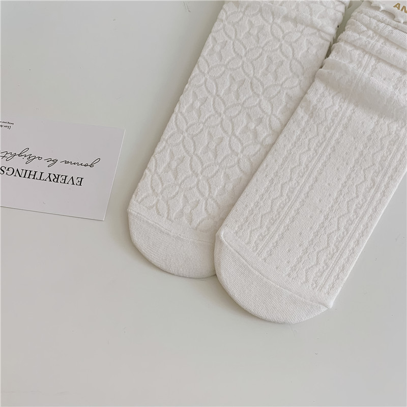 JK Style Socks Women&#039;s Spring and Summer Ultra-Thin Lolita Female Clothes in Black and White Tube Socks Twist Diamond Lattice Stockings Ins Fashion