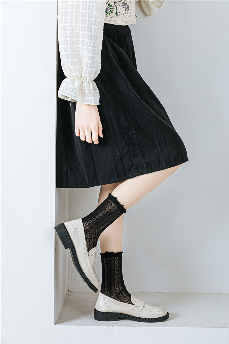 JK Style Socks Women's Spring and Summer Ultra-Thin Lolita Female Clothes in Black and White Tube Socks Twist Diamond Lattice Stockings Ins Fashion