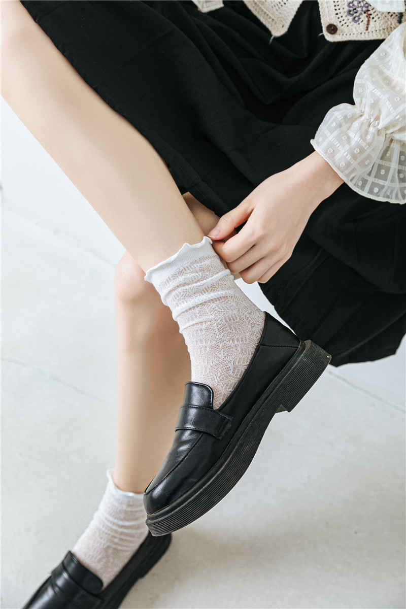 JK Style Socks Women's Spring and Summer Ultra-Thin Lolita Female Clothes in Black and White Tube Socks Twist Diamond Lattice Stockings Ins Fashion