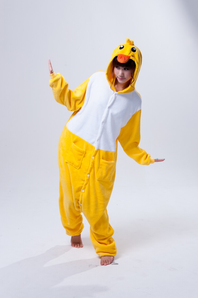 Cartoon animal one-piece pajamas lovers and parent-child cotton show off a household costume yellow duck