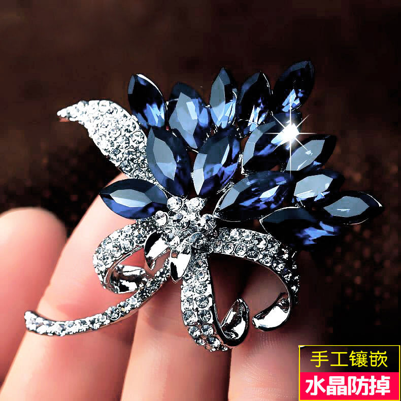 New Korean Style Bouquet Diamond Brooch Fashion Girl Clothes Accessories Brooch Pin Shawl Scarf Women&#039;s Men&#039;s