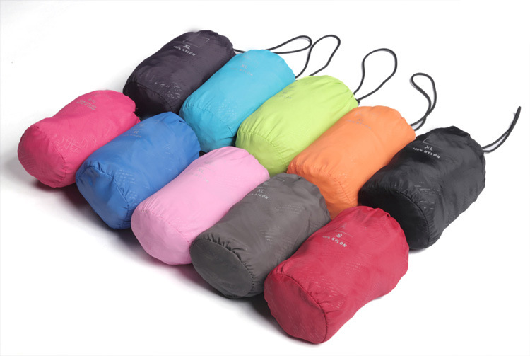 Wholesale light board outdoor skin windbreaker quick dry clothes men's and women's clothing can be used to produce logos Wholesale light board outdoor skin windbreaker quick dry clothes men's and women's clothing can be used to produce logos