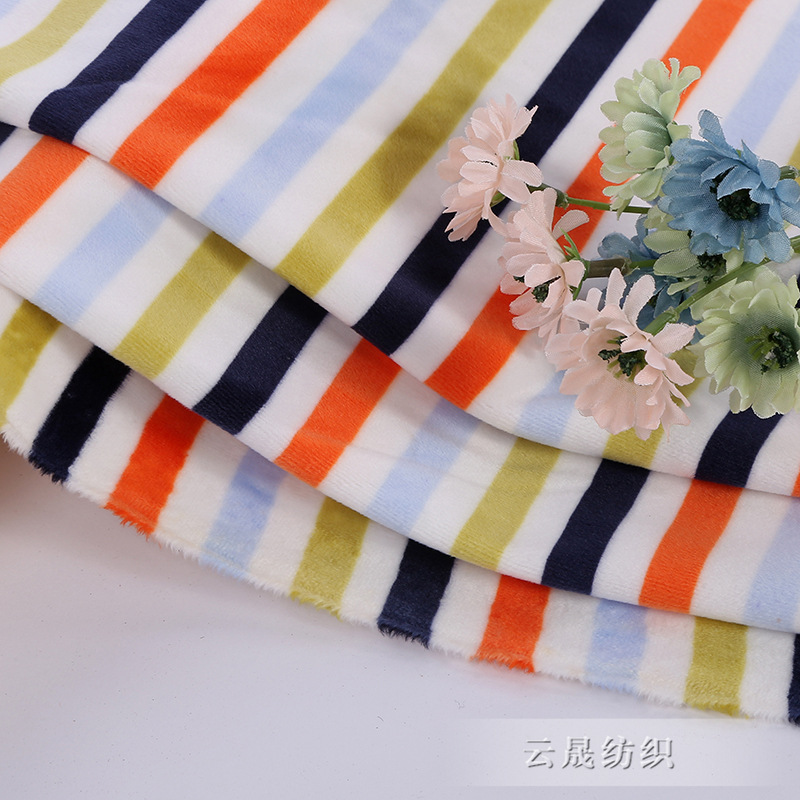 Crystal fleece spot ying le fleece printed fabric Crystal flannelette knitted fabric home wear home textile fabric customization