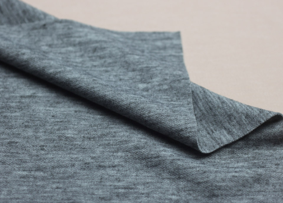 Factory Direct Sales Polyester Cotton Double-Sided Chicken Cloth Suit Fabric Ponte-De-Roma Knitted Fabric Available in Stock